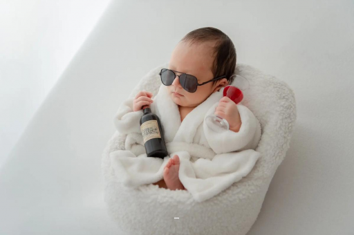 巴音郭楞宝宝被蜜蜂蛰了